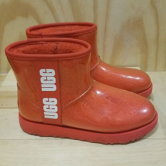 UGG Australia Women's "Classic Clear Mini" Pink Sheepskin Boots Wmn's sz 6 - Picture 1 of 8